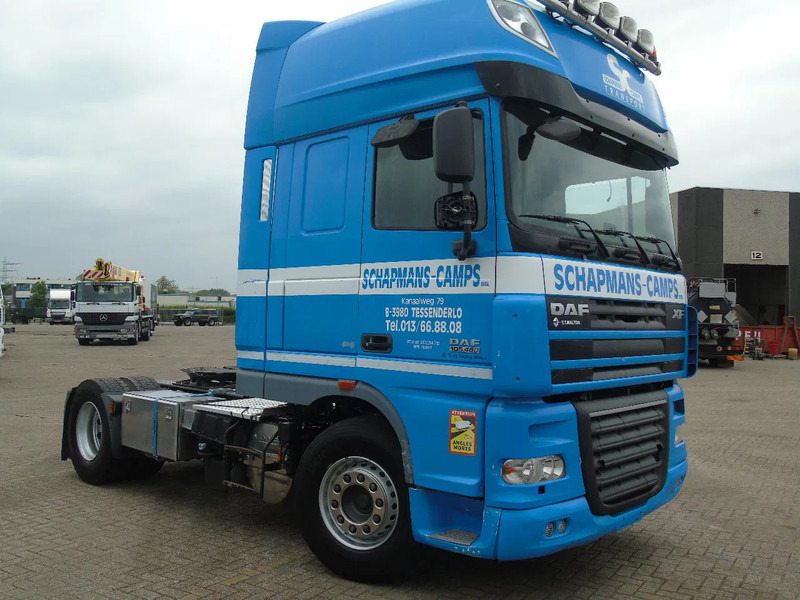 DAF XF 105.460 + EURO 5 + SSC - Tracteur routier: photos 4 DAF XF 105.460 + EURO 5 + SSC - Tracteur routier: photos 4
