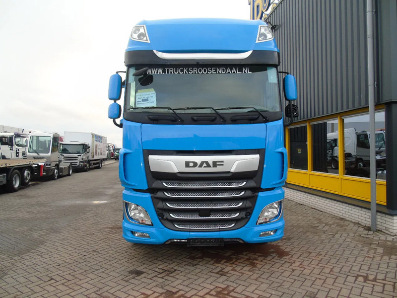 DAF XF 480 + SSC + SPOILER - Tracteur routier: photos 4 DAF XF 480 + SSC + SPOILER - Tracteur routier: photos 4