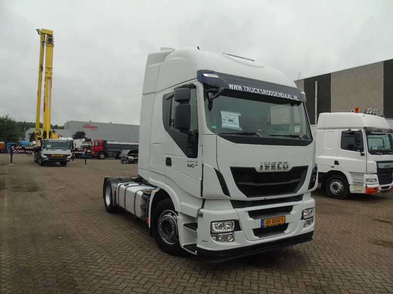 Iveco Stralis 420 + euro 6 - Tracteur routier: photos 2 Iveco Stralis 420 + euro 6 - Tracteur routier: photos 2