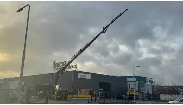 MAN TGA 41.430 + HIAB 800 6x + 5x JIB WINCH + 8X4 + REMOTE - Tracteur routier: photos 3 MAN TGA 41.430 + HIAB 800 6x + 5x JIB WINCH + 8X4 + REMOTE - Tracteur routier: photos 3