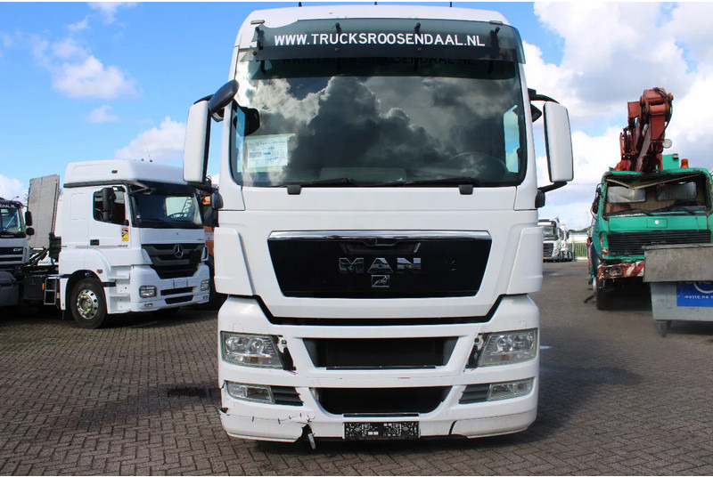 MAN TGX 18.440 + euro 5 + XXL - Tracteur routier: photos 3 MAN TGX 18.440 + euro 5 + XXL - Tracteur routier: photos 3