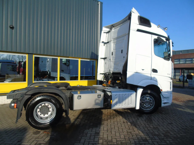 Mercedes-Benz Actros 1942 + EURO 6 + SPOILER - Tracteur routier: photos 3 Mercedes-Benz Actros 1942 + EURO 6 + SPOILER - Tracteur routier: photos 3