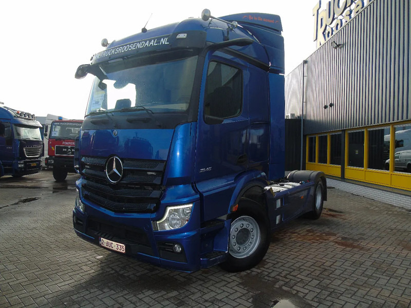 Mercedes-Benz Actros 2146 + PTO + EURO 6 - Tracteur routier: photos 3 Mercedes-Benz Actros 2146 + PTO + EURO 6 - Tracteur routier: photos 3