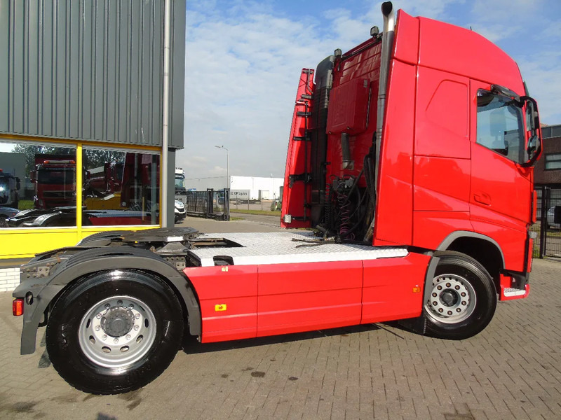 Volvo FH 460 + PTO/HYDROLIC + EURO 6 - Tracteur routier: photos 4 Volvo FH 460 + PTO/HYDROLIC + EURO 6 - Tracteur routier: photos 4