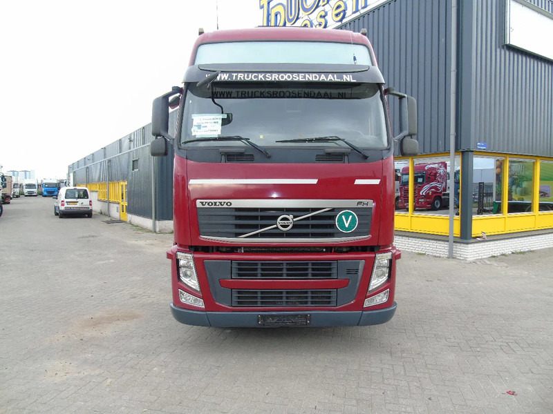 Volvo FH 460 + XL CAB + MANUAL + EURO 5 - Tracteur routier: photos 5 Volvo FH 460 + XL CAB + MANUAL + EURO 5 - Tracteur routier: photos 5