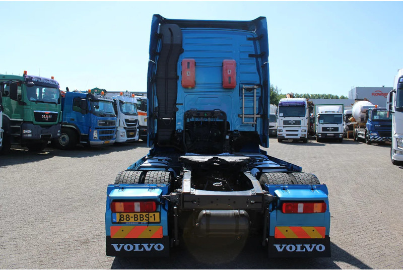 Volvo FH 460 XL cabine + euro 5 + spoiler - Tracteur routier: photos 5 Volvo FH 460 XL cabine + euro 5 + spoiler - Tracteur routier: photos 5