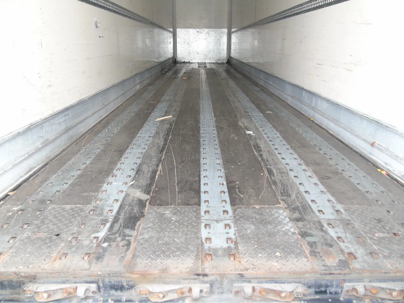 Van Hool 2X + ROLLER HYDRA - Semi-remorque fourgon: photos 4 Van Hool 2X + ROLLER HYDRA - Semi-remorque fourgon: photos 4