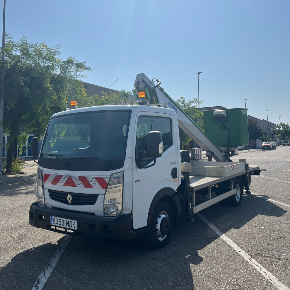 Renault Maxity - Camion: photos 1 Renault Maxity - Camion: photos 1