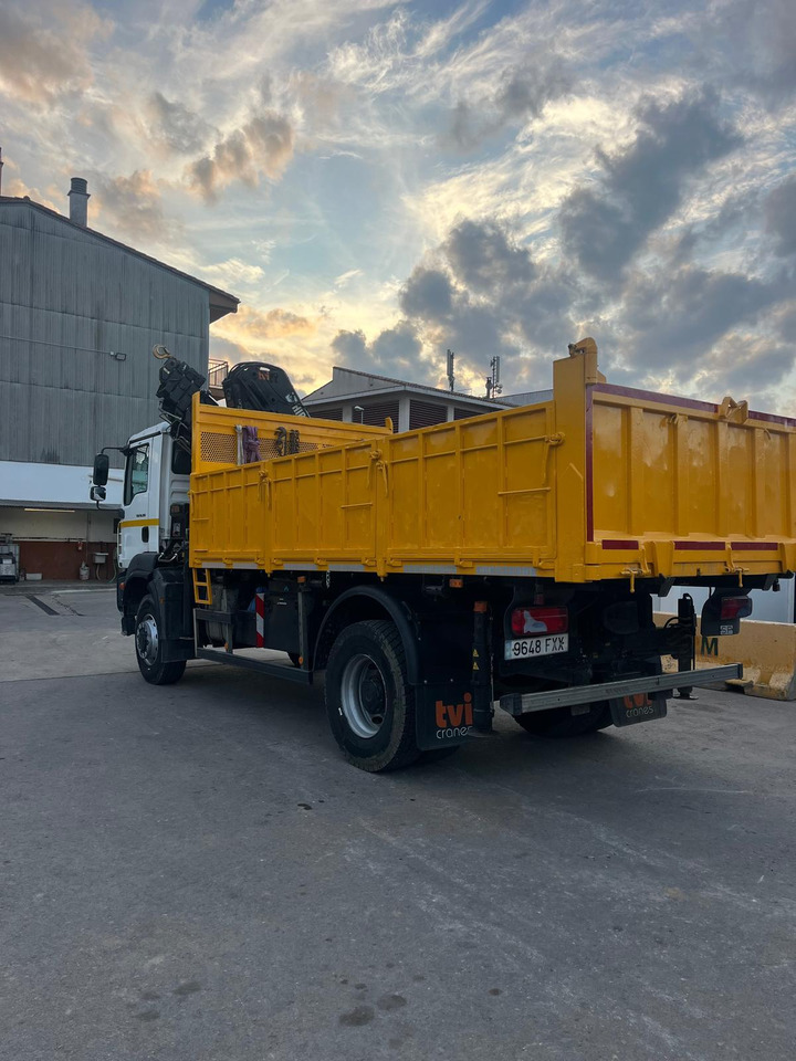 MAN TGM 18.280 4X4 BB - Camion grue: photos 2 MAN TGM 18.280 4X4 BB - Camion grue: photos 2