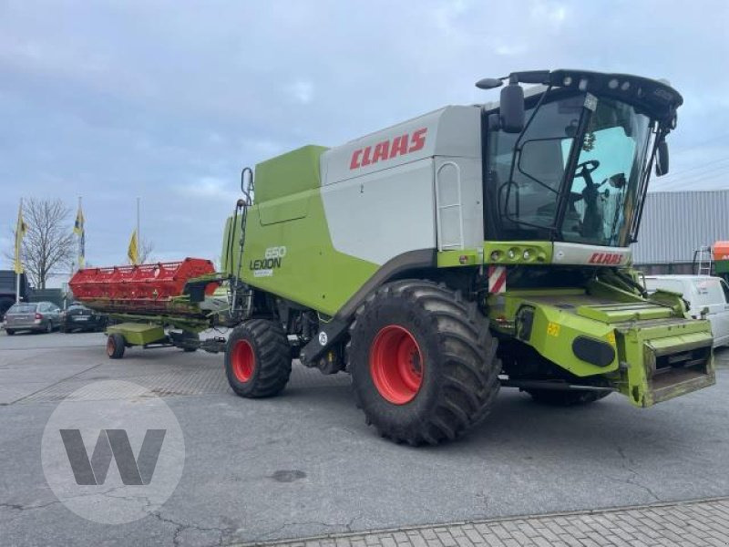 CLAAS Lexion 650 - Moissonneuse-batteuse: photos 1 CLAAS Lexion 650 - Moissonneuse-batteuse: photos 1