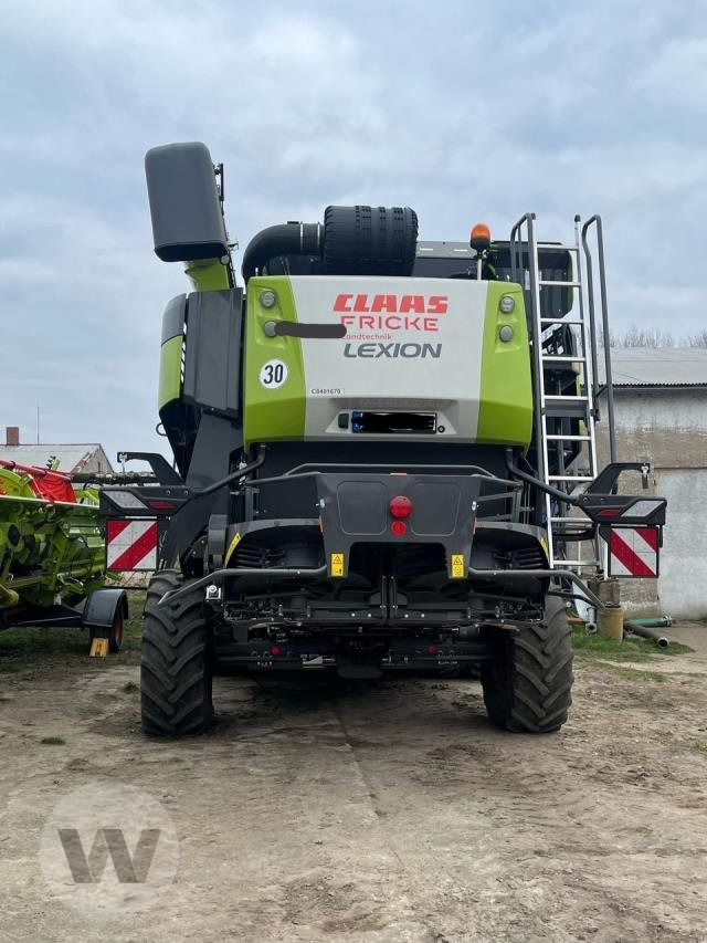 CLAAS Lexion 6800 TT - Moissonneuse-batteuse: photos 2 CLAAS Lexion 6800 TT - Moissonneuse-batteuse: photos 2
