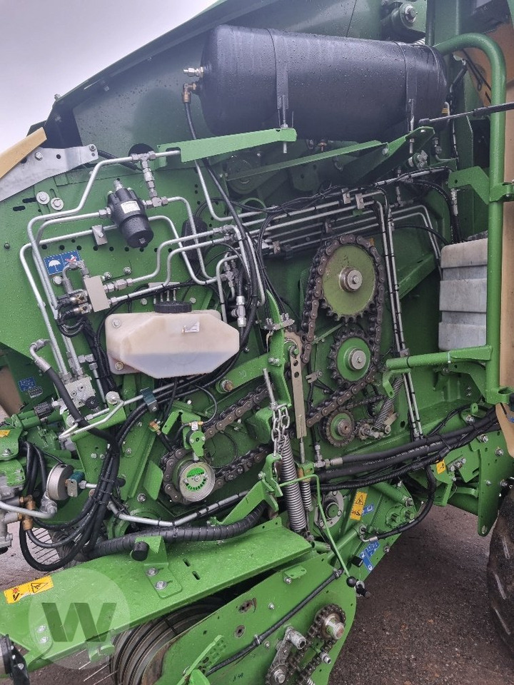 Presse à balles rondes Krone Comprima CV 150 XC: photos 7