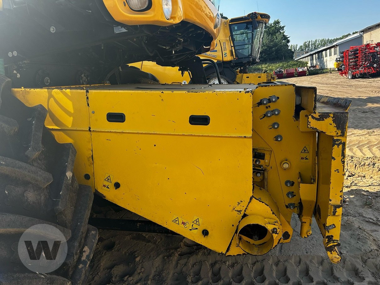 New Holland CR 9070 ELEV - Tracteur agricole: photos 5 New Holland CR 9070 ELEV - Tracteur agricole: photos 5