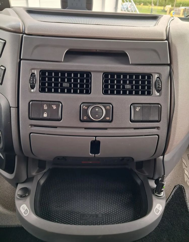 DAF XF 480 FT, 4X2, Low-Deck - Tracteur routier: photos 4 DAF XF 480 FT, 4X2, Low-Deck - Tracteur routier: photos 4