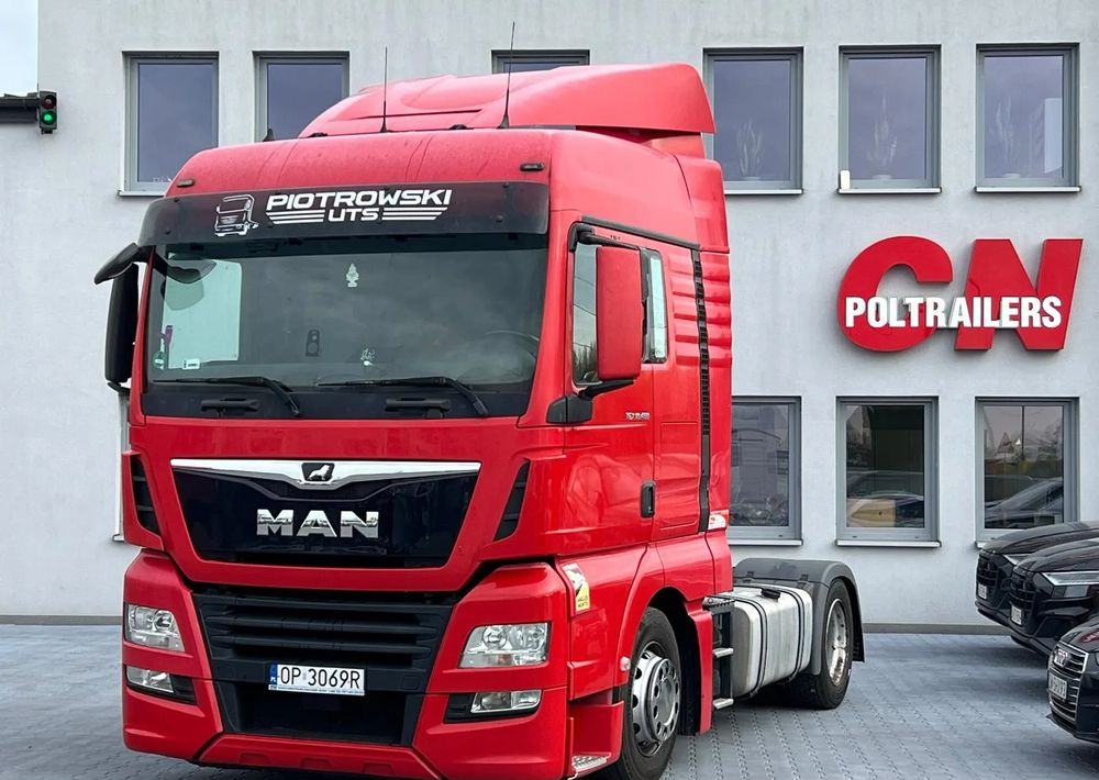MAN TGX 18.420 XLX LOW DECK - Tracteur routier: photos 1 MAN TGX 18.420 XLX LOW DECK - Tracteur routier: photos 1