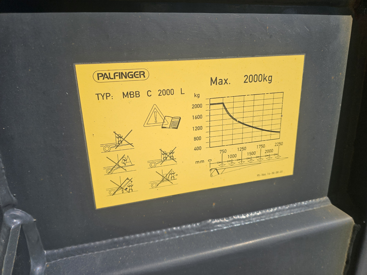 PALFINGER MBB C 2000 L / 2020 / 2000KG - Hayon élévateur: photos 3 PALFINGER MBB C 2000 L / 2020 / 2000KG - Hayon élévateur: photos 3