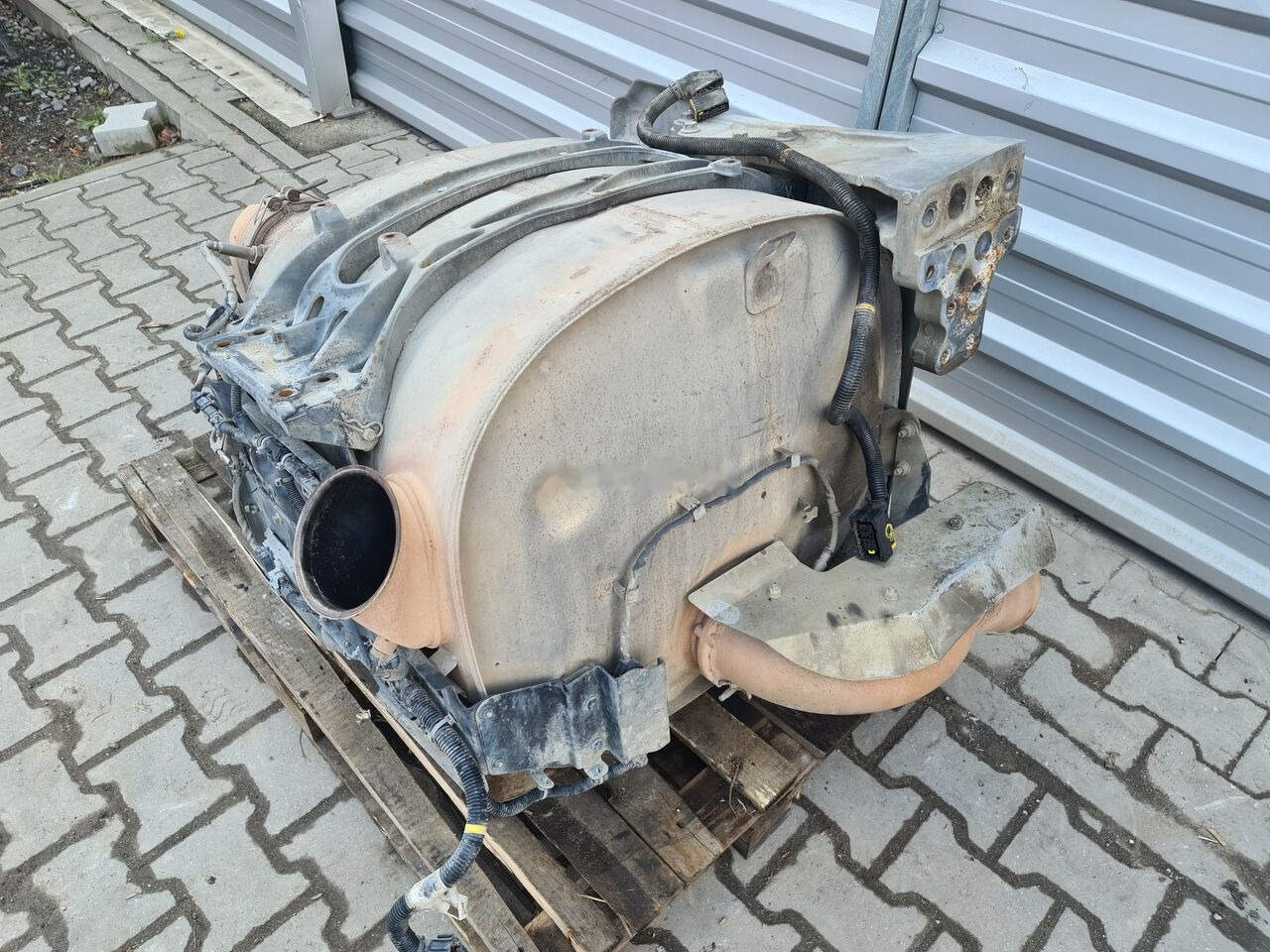 Renault RANGE T EURO 6 - Catalyseur pour Camion: photos 3 Renault RANGE T EURO 6 - Catalyseur pour Camion: photos 3