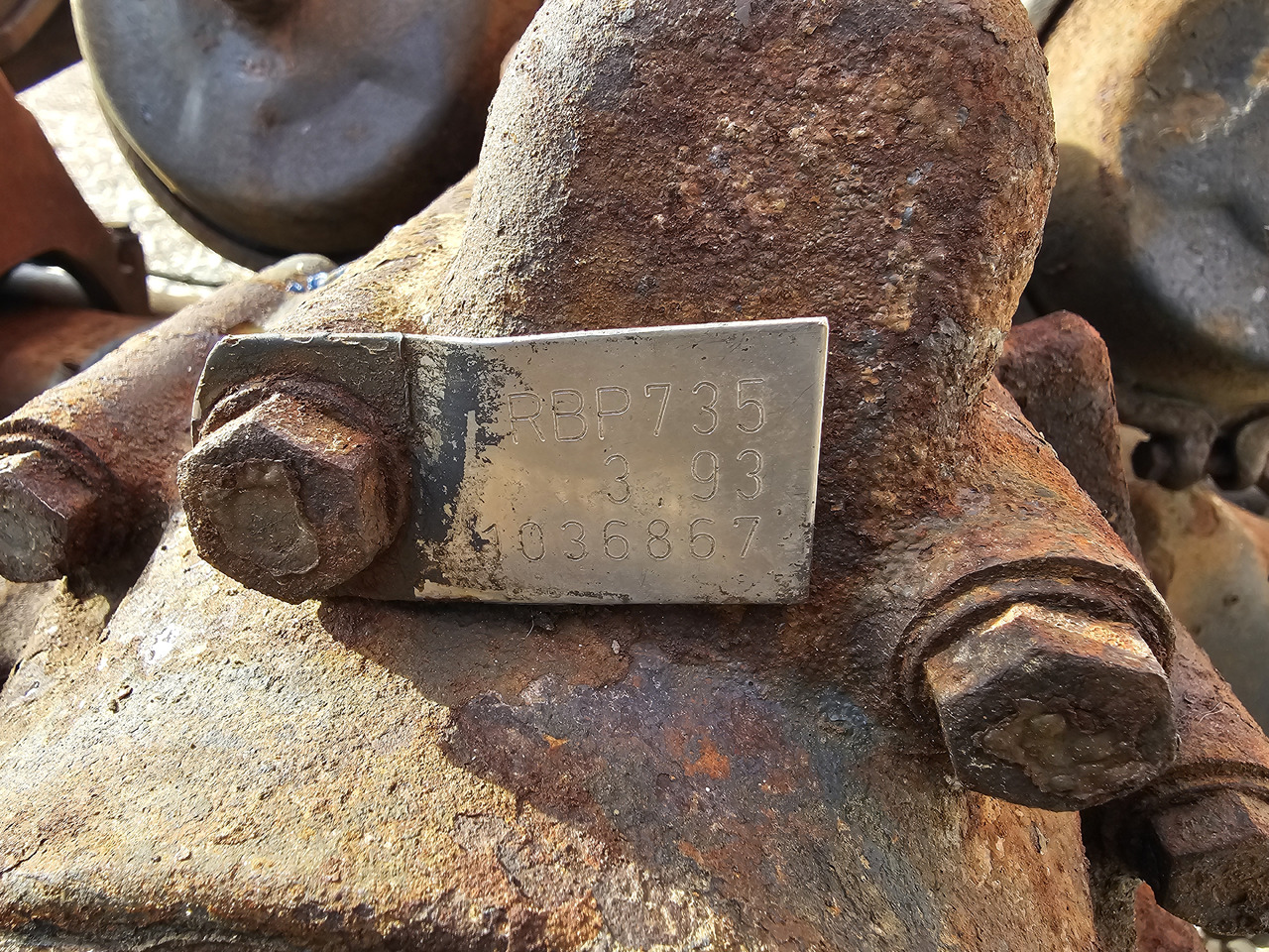 Essieu arrière SCANIA COMPLETE REAR AXLES SET / RBP735 / RATIO= 3,93 / 6x4 6x6 8x4 8x6: photos 8 Essieu arrière SCANIA COMPLETE REAR AXLES SET / RBP735 / RATIO= 3,93 / 6x4 6x6 8x4 8x6: photos 8