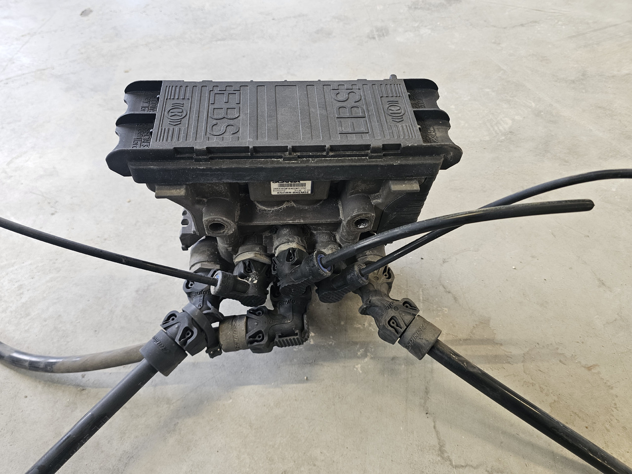 SCANIA S, R, P, G / REAR EBS VALVE / 2653385 / K050212 - Valve de frein: photos 3 SCANIA S, R, P, G / REAR EBS VALVE / 2653385 / K050212 - Valve de frein: photos 3