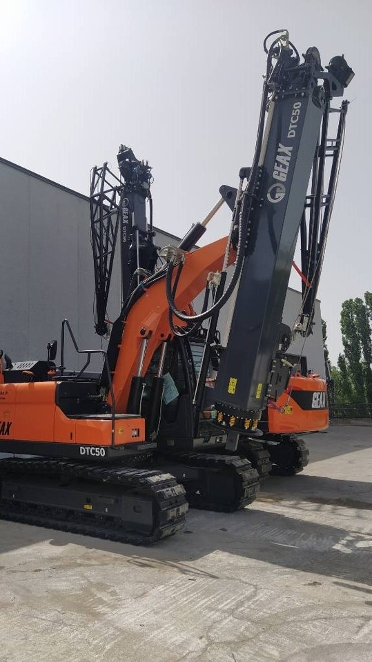 Geax DTC50  - Mât de battage: photos 3 Geax DTC50  - Mât de battage: photos 3