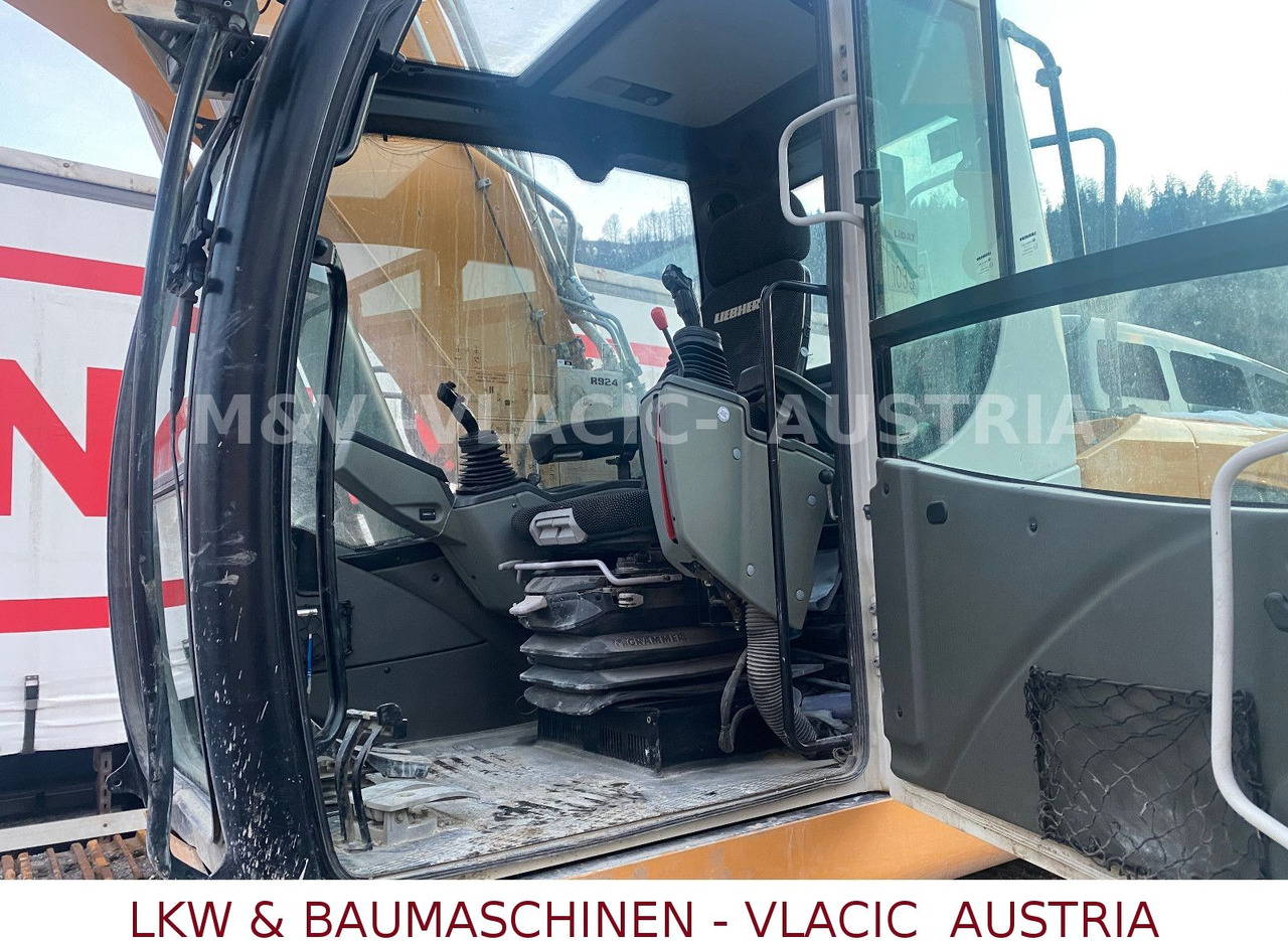 Liebherr R 924 LC - Pelle sur chenille: photos 4 Liebherr R 924 LC - Pelle sur chenille: photos 4