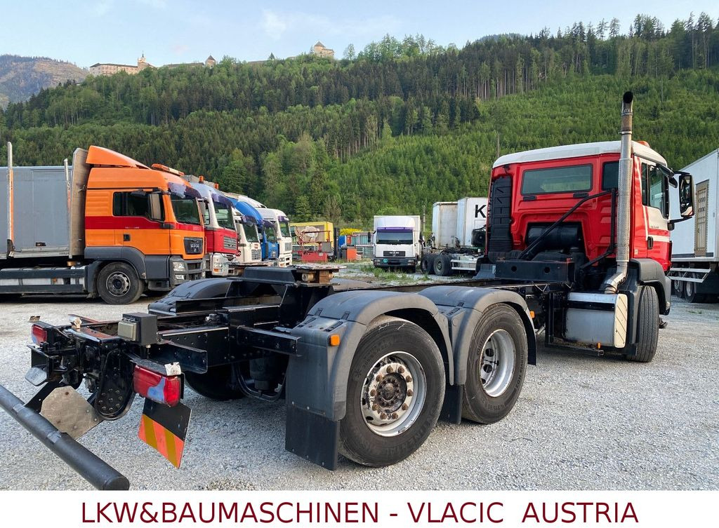 MAN TGS 26.440 6x2 mit Lift und Lenkachse - Châssis cabine: photos 3 MAN TGS 26.440 6x2 mit Lift und Lenkachse - Châssis cabine: photos 3