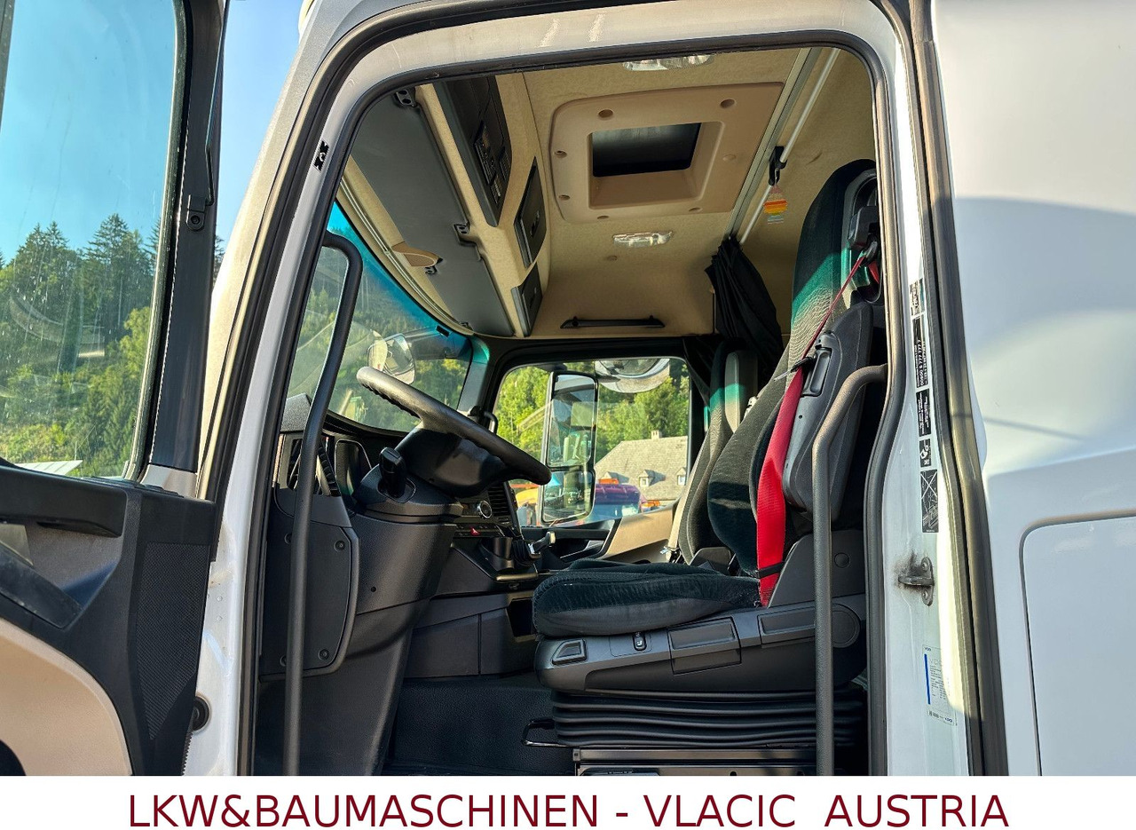Mercedes-Benz Actros 1840 ADR ( 15 Stk. auf Lager 2017 jahr) - Tracteur routier: photos 3 Mercedes-Benz Actros 1840 ADR ( 15 Stk. auf Lager 2017 jahr) - Tracteur routier: photos 3