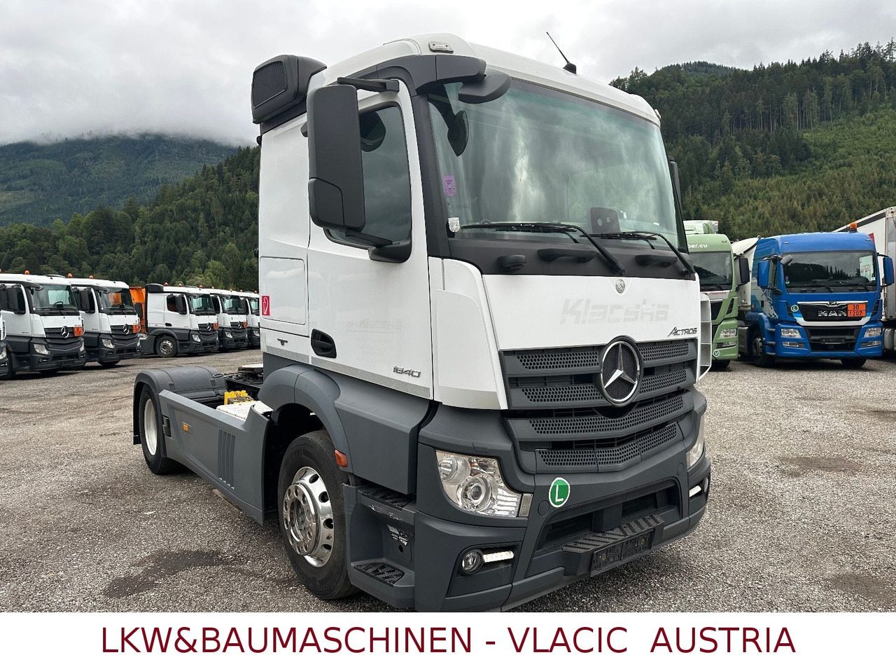 Mercedes-Benz Actros 1840 ADR - Tracteur routier: photos 2 Mercedes-Benz Actros 1840 ADR - Tracteur routier: photos 2
