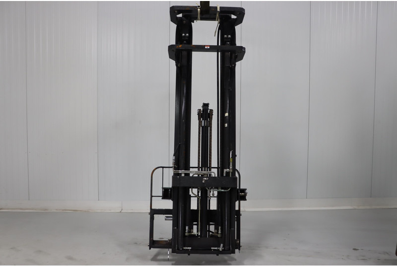 *Unicarriers triplex mast - Accessoire: photos 2 *Unicarriers triplex mast - Accessoire: photos 2