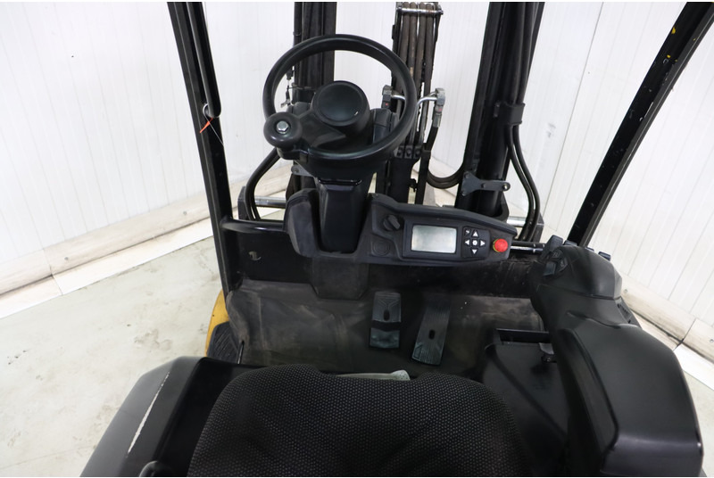 Caterpillar EP16ANT - Chariot élévateur électrique: photos 2 Caterpillar EP16ANT - Chariot élévateur électrique: photos 2