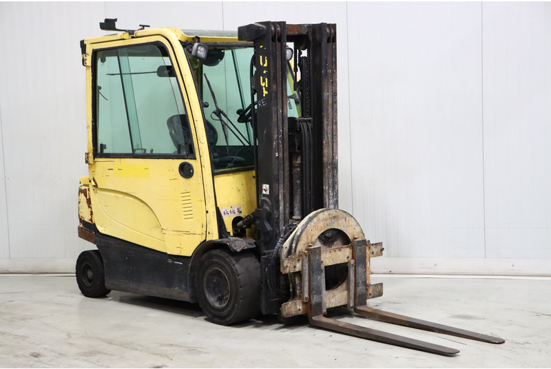 Hyster J2.5XN - Chariot élévateur électrique: photos 1 Hyster J2.5XN - Chariot élévateur électrique: photos 1