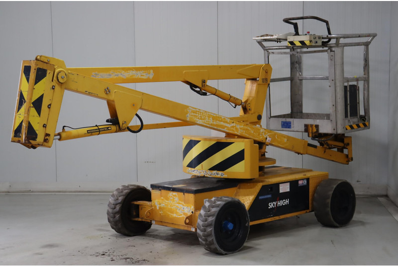 SkyHigh ST120 - Nacelle articulée: photos 3 SkyHigh ST120 - Nacelle articulée: photos 3