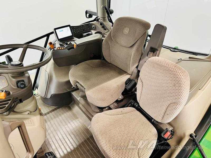 Tracteur agricole John Deere 6210R DirectDrive: photos 10