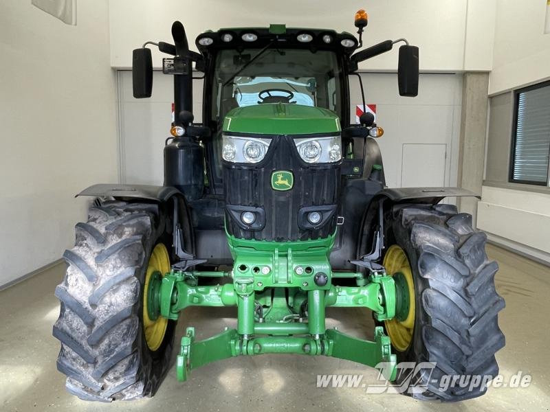 John Deere 6215R - Tracteur agricole: photos 4 John Deere 6215R - Tracteur agricole: photos 4