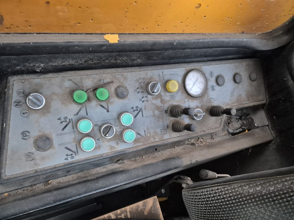 Chariot télescopique MERLO Roto 30.13: photos 12 Chariot télescopique MERLO Roto 30.13: photos 12