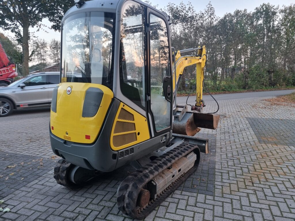 WACKER NEUSON ET24 minidigger - Mini pelle: photos 4 WACKER NEUSON ET24 minidigger - Mini pelle: photos 4