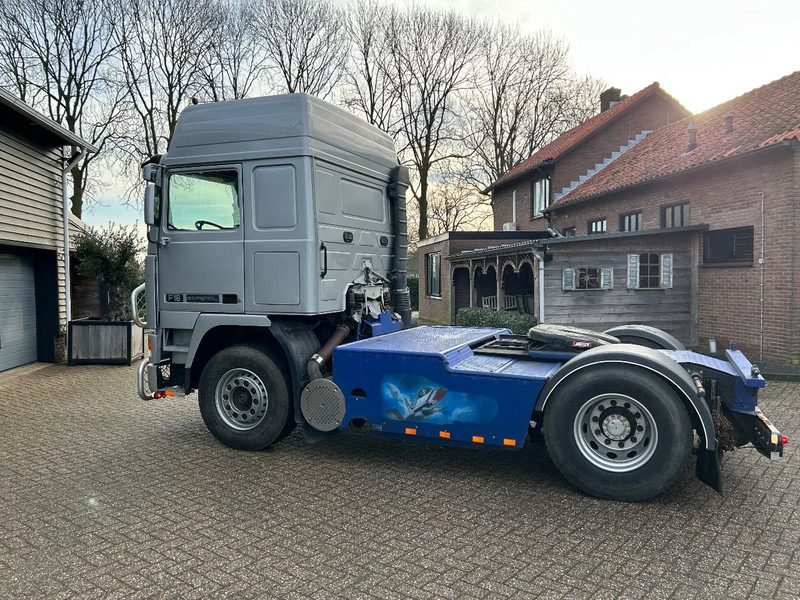 Volvo F 16.505 hp | 4x2 | AIR SUSPENSION | 1992 | GLOBETROTTER | - Tracteur routier: photos 4 Volvo F 16.505 hp | 4x2 | AIR SUSPENSION | 1992 | GLOBETROTTER | - Tracteur routier: photos 4