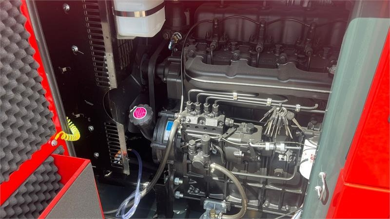 Bauer GFS-40 ATS, 40 kW/50 kVA Fabriksny generator - Groupe électrogène: photos 5 Bauer GFS-40 ATS, 40 kW/50 kVA Fabriksny generator - Groupe électrogène: photos 5