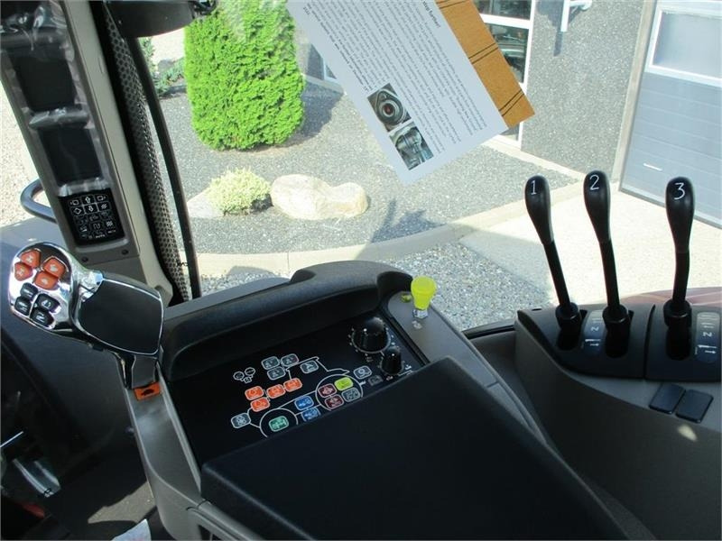 Case IH Puma 180 FPS New and unused tractor - Tracteur agricole: photos 3 Case IH Puma 180 FPS New and unused tractor - Tracteur agricole: photos 3