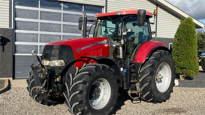 Case IH Puma 230Cvx Med frontlift - Tracteur agricole: photos 2 Case IH Puma 230Cvx Med frontlift - Tracteur agricole: photos 2