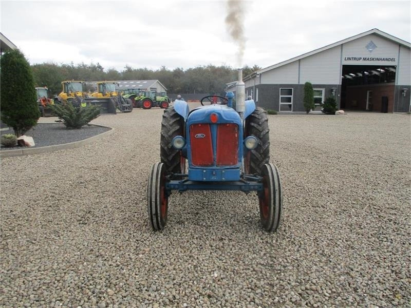 Tracteur agricole Fordson Major Diesel traktor: photos 10