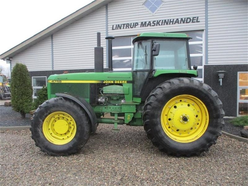 John Deere 4755 En rigtig kraftkarl med den store 7,6L motor  - Tracteur agricole: photos 5 John Deere 4755 En rigtig kraftkarl med den store 7,6L motor  - Tracteur agricole: photos 5