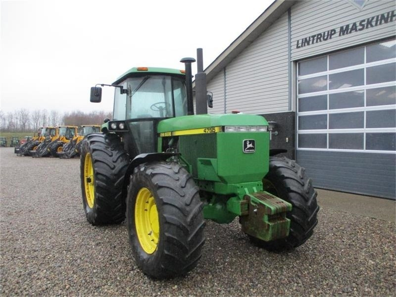 John Deere 4755 En rigtig kraftkarl med den store 7,6L motor  - crédit-bail John Deere 4755 En rigtig kraftkarl med den store 7,6L motor: photos 18