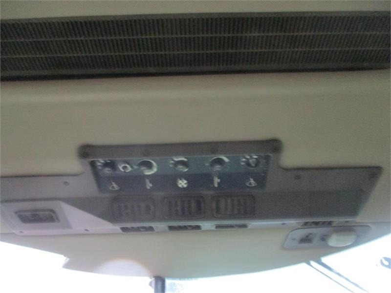 John Deere 4755 En rigtig kraftkarl med den store 7,6L motor  - crédit-bail John Deere 4755 En rigtig kraftkarl med den store 7,6L motor: photos 12