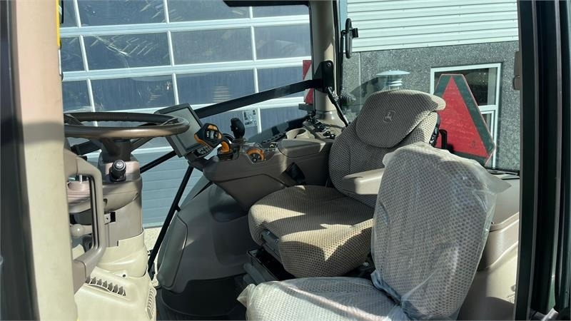 John Deere 6195R Ultimate Edition, CommandPro - Tracteur agricole: photos 3 John Deere 6195R Ultimate Edition, CommandPro - Tracteur agricole: photos 3