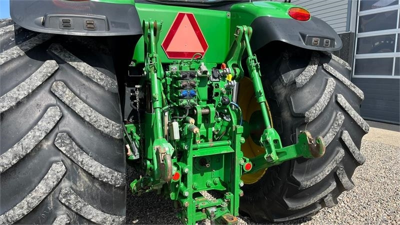 John Deere 7230R Med frontlift. Stor stærk traktor til små pe - Tracteur agricole: photos 5 John Deere 7230R Med frontlift. Stor stærk traktor til små pe - Tracteur agricole: photos 5