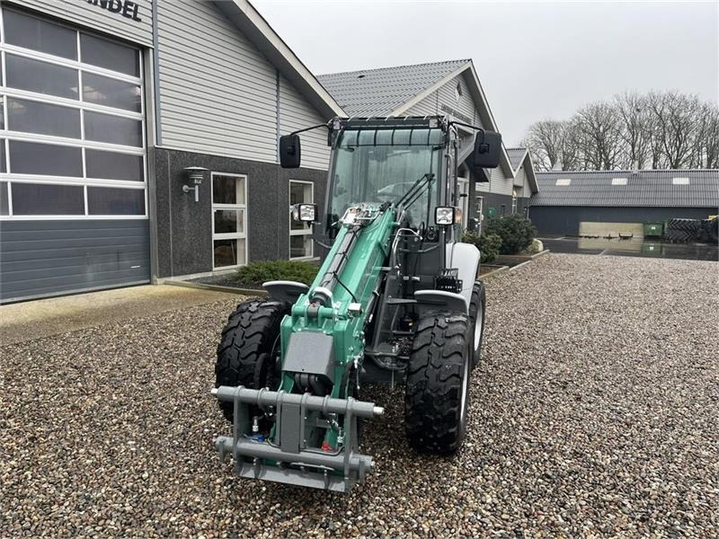 Kramer KL25.5T med teleskoparm, så den har stor rækkevidd  - Chariot télescopique: photos 4 Kramer KL25.5T med teleskoparm, så den har stor rækkevidd  - Chariot télescopique: photos 4