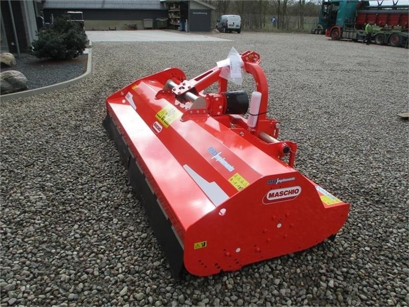 Maschio Tigre 300 sideforskydelig - Faucheuse: photos 4 Maschio Tigre 300 sideforskydelig - Faucheuse: photos 4