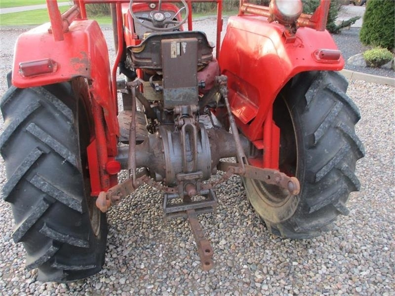 Massey Ferguson 165 - Tracteur agricole: photos 4 Massey Ferguson 165 - Tracteur agricole: photos 4