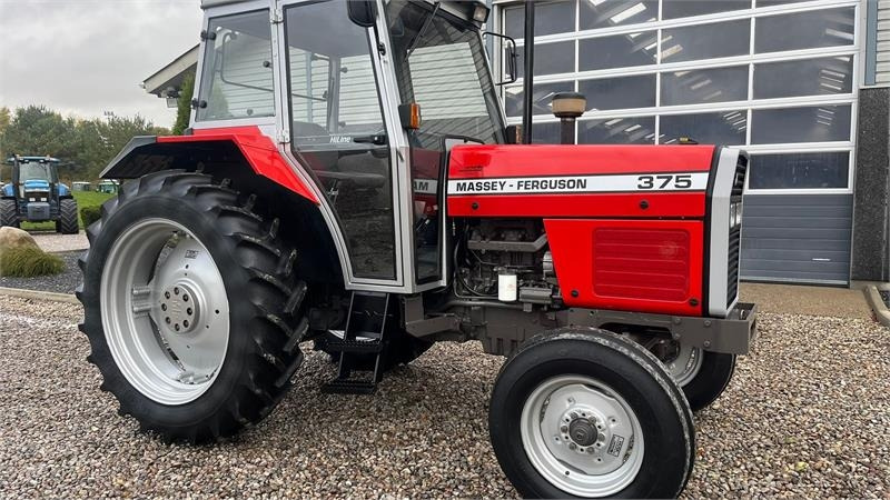 Massey Ferguson 375 DEN ER SOM NY! Hi-Line model med fyldt service  - Tracteur agricole: photos 5 Massey Ferguson 375 DEN ER SOM NY! Hi-Line model med fyldt service  - Tracteur agricole: photos 5
